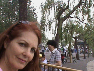 Summer Palace LOOK HARDLY ANY WRINKLES 94