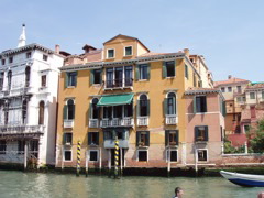 Veneziana Edifice 3